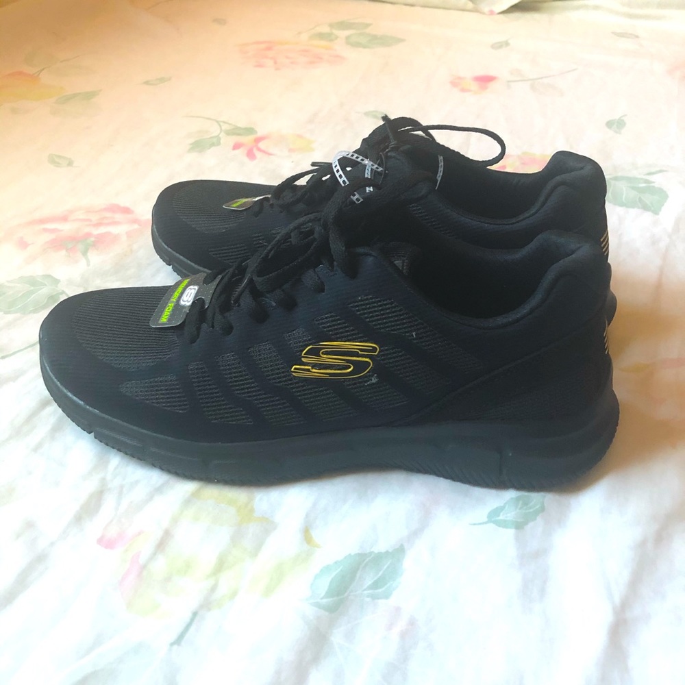 Skechers Lite Weight